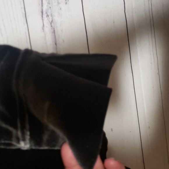 Sno skins Plush Velvet Buttondown - Picture 9 of 9